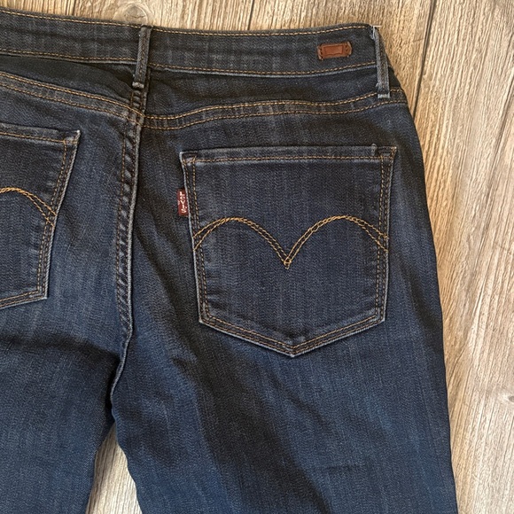 Levi's Women's Dark Blue Jeggings - Picture 4 of 4